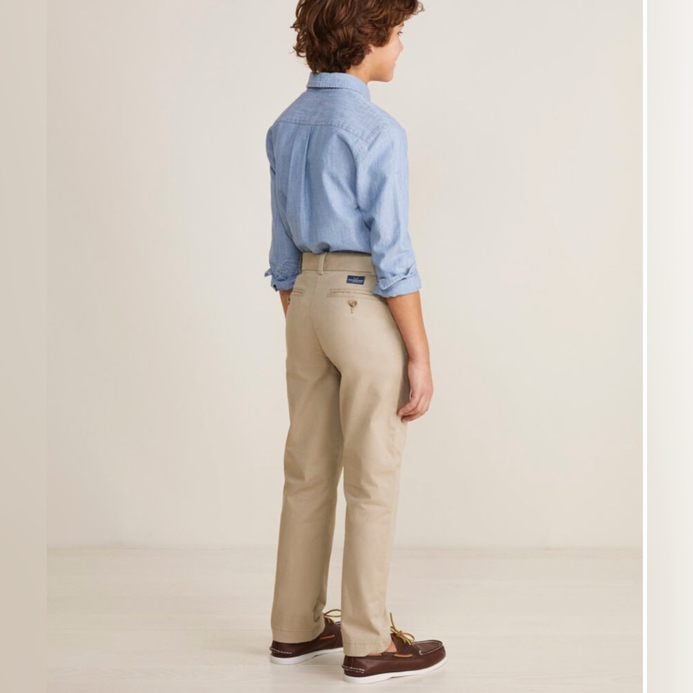 Vineyard Vines Boys’ Breaker Khaki pants Size 14